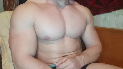 Snapshot of troncq chatting on 02-11-25, 03:18 Troncq online show from 02-11-25, 03:18