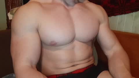 Snapshot of troncq chatting on 02-18-25, 06:58 Troncq online show from 02-18-25, 06:58