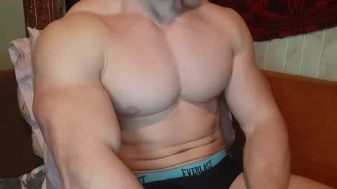 Snapshot of troncq chatting on 02-28-25, 03:59 Troncq online show from 02-28-25, 03:59