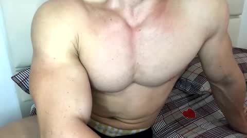 Snapshot of troncq chatting on 09-09-25, 05:07 Troncq online show from 09-09-25, 05:07