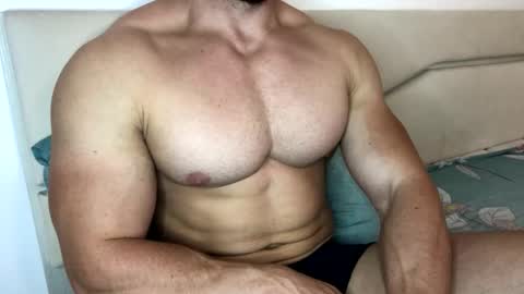 Snapshot of troncq chatting on 10-02-25, 01:07 Troncq online show from 10-02-25, 01:07