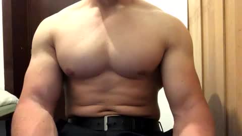 Troncq online show from 04-29-26, 01:15