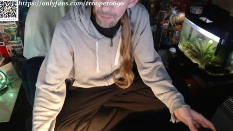 Snapshot of trooper0690 chatting on 05-19-26, 06:25 trooper0690 online show from 05-19-26, 06:25