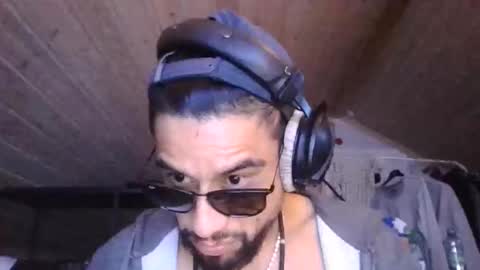 Open minded - Hetro - Male online show from 11-26-25, 02:51