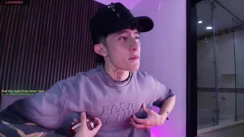 Snapshot of troy_rouge chatting on 11-15-25, 07:10 Troy online show from 11-15-25, 07:10