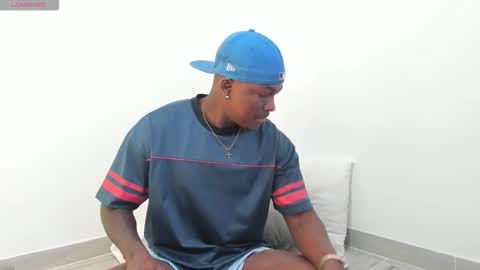 Snapshot of troykhalil chatting on 11-09-25, 09:02 Troy Khalil online show from 11-09-25, 09:02