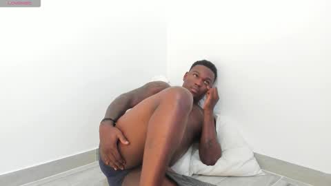 Snapshot of troykhalil chatting on 11-18-25, 10:36 Troy Khalil online show from 11-18-25, 10:36