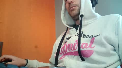 Snapshot of truble_78 chatting on 02-25-25, 09:20 truble_78 online show from 02-25-25, 09:20