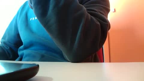 truble_again online show from 04-06-26, 08:26