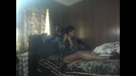 Snapshot of trublu2018 chatting on 05-25-26, 06:14 trublu2018 online show from 05-25-26, 06:14