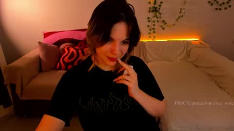 Emma online show from 06-24-26, 12:26
