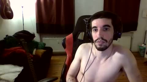 Snapshot of trueblove chatting on 11-26-25, 08:21 trueblove online show from 11-26-25, 08:21