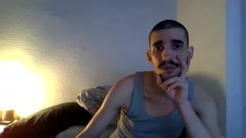 Snapshot of trueblove chatting on 01-11-26, 03:22 trueblove online show from 01-11-26, 03:22