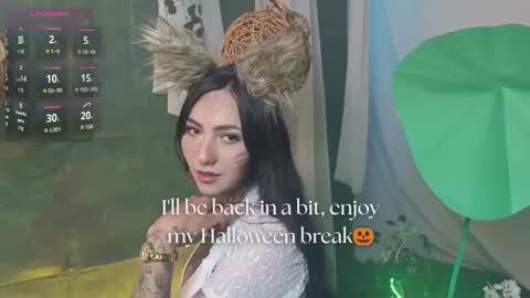   online show from 10-15-25, 11:54
