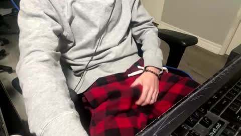 Snapshot of truenorthheavy chatting on 03-03-26, 03:51 Leo online show from 03-03-26, 03:51