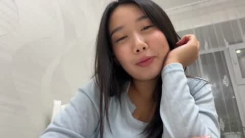 Snapshot of trulalaskin chatting on 07-14-26, 08:03 Wik online show from 07-14-26, 08:03