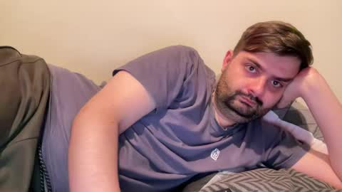 Snapshot of trustmelove chatting on 12-21-24, 07:16 Trustmelove online show from 12-21-24, 07:16