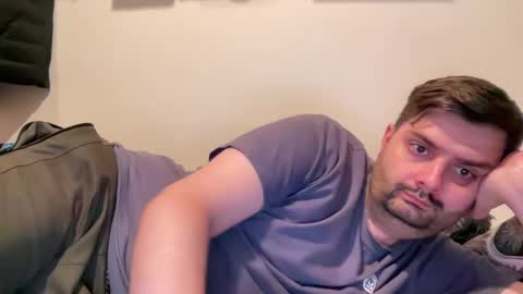 Snapshot of trustmelove chatting on 12-25-24, 07:02 Trustmelove online show from 12-25-24, 07:02