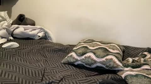 Snapshot of trustmelove chatting on 12-26-24, 07:38 Trustmelove online show from 12-26-24, 07:38