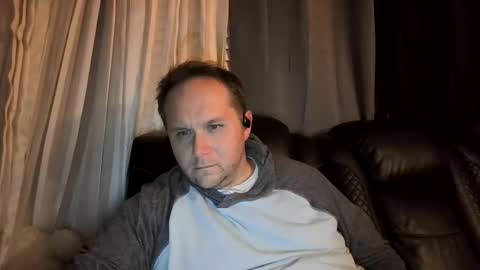 Snapshot of truthiness2019 chatting on 11-22-25, 10:14 truthiness2019 online show from 11-22-25, 10:14