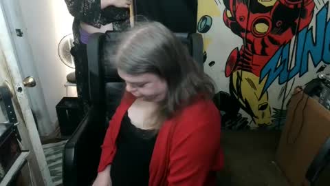 Anne online show from 01-29-25, 07:46