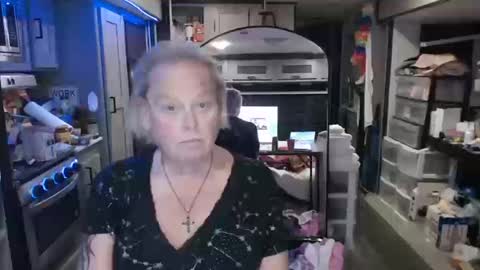 Evangeline online show from 10-19-25, 10:49