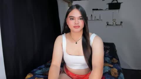 Snapshot of ts_lovelicious chatting on 02-02-26, 01:15 ts_lovelicious online show from 02-02-26, 01:15