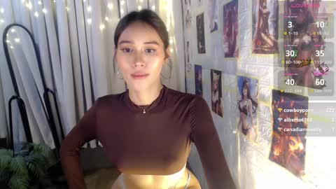 Snapshot of ts_pinayfoxxy18 chatting on 01-06-25, 11:42 kenzie online show from 01-06-25, 11:42