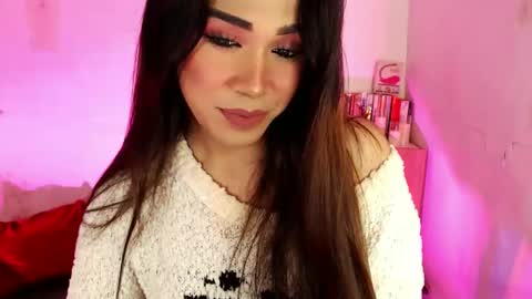 The Girl Named Romantika  online show from 04-05-26, 01:08