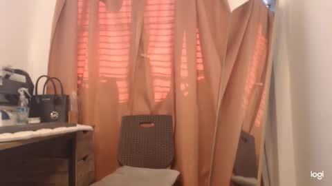 Snapshot of ts_samantha22 chatting on 06-10-26, 11:03 Samantha Eli online show from 06-10-26, 11:03