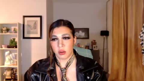 tsbigmilk online show from 02-06-26, 09:23