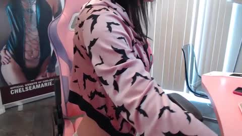 Snapshot of tschelseamariexxx chatting on 01-31-25, 08:54 Chelsea Marie online show from 01-31-25, 08:54