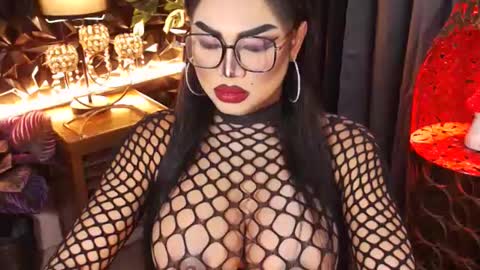 Snapshot of tsdarkdevon chatting on 07-21-26, 04:26 tsdarkdevon online show from 07-21-26, 04:26