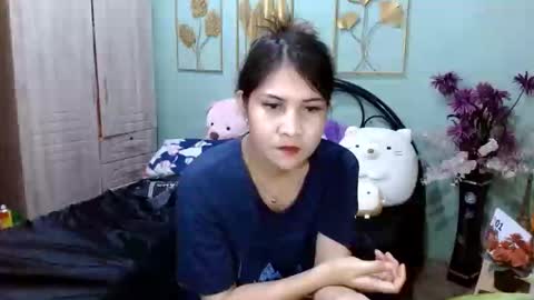 Snapshot of tsempress chatting on 01-14-25, 05:23 SHENA online show from 01-14-25, 05:23