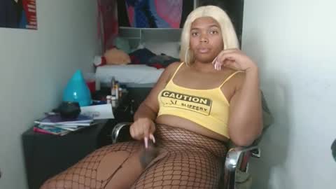 Snapshot of tsjadedragon chatting on 12-01-24, 09:04 tsjadedragon online show from 12-01-24, 09:04