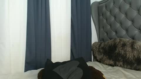 Snapshot of tskitty_girl chatting on 03-06-25, 10:09 tskitty_girl online show from 03-06-25, 10:09