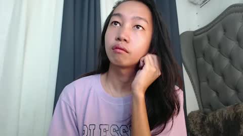 Snapshot of tskitty_girl chatting on 03-11-25, 11:44 tskitty_girl online show from 03-11-25, 11:44