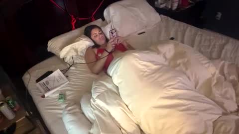 tslizzy0084 online show from 04-09-26, 05:07