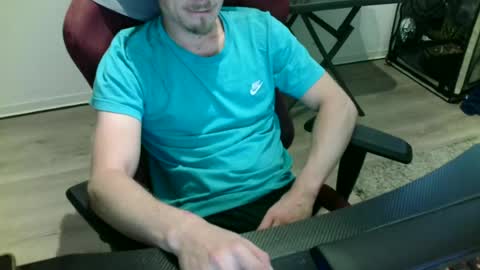 Snapshot of tsloverdome chatting on 07-14-26, 03:29 tsloverdome online show from 07-14-26, 03:29