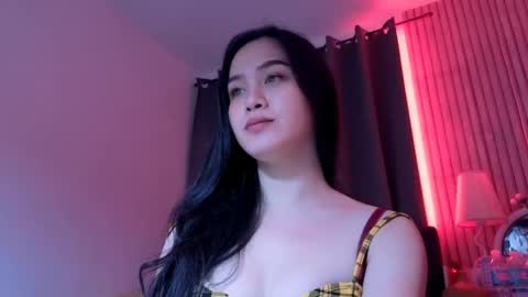 Snapshot of tsnathaliasilvana chatting on 01-06-26, 02:26 Bella Ratbu online show from 01-06-26, 02:26