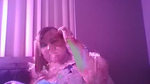 Snapshot of tsphoenixevelyn chatting on 05-29-26, 06:11 TSPhoenixEvelyn online show from 05-29-26, 06:11