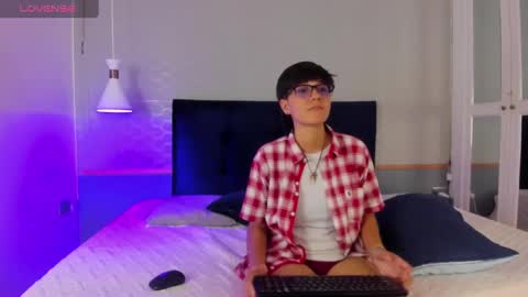 Maru online show from 09-11-25, 08:31