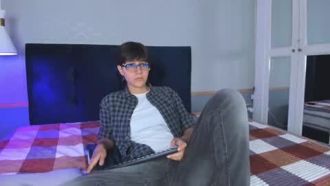 Maru online show from 09-20-25, 08:10