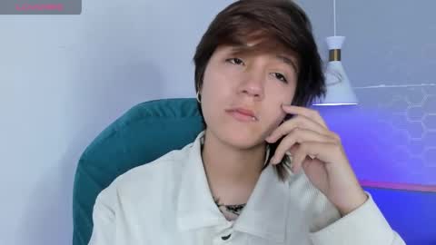 Maru online show from 04-14-26, 01:39