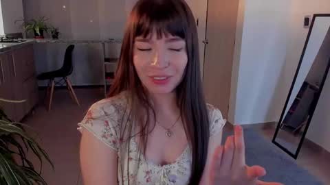 Snapshot of tsukys_spell chatting on 01-28-25, 05:32 Tsuky online show from 01-28-25, 05:32