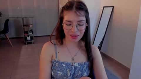 Snapshot of tsukys_spell chatting on 01-31-25, 05:09 Tsuky online show from 01-31-25, 05:09