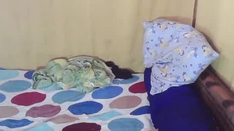 carmella online show from 09-11-25, 03:50