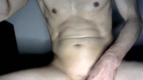 Snapshot of tt999flyer chatting on 03-20-26, 01:16 TT999Flyer online show from 03-20-26, 01:16