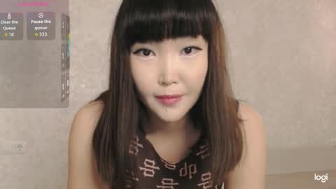 Snapshot of tumilio chatting on 09-19-25, 01:34 TumiLio online show from 09-19-25, 01:34