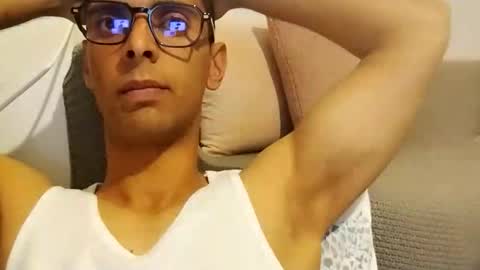 TunisienSexyGuy online show from 04-19-26, 07:38